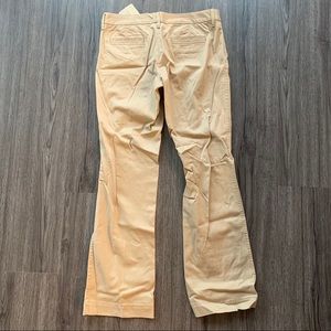 Banana Republic Weekend Chino